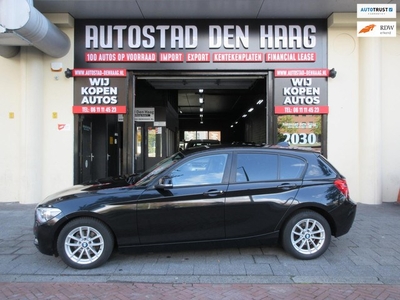 BMW 1-serie 114i 5 Deurs Airco Stoelverwarming PDC