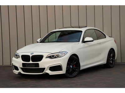 BMW 2 Serie Coupé 230i High Executive Aut 252PK Leder