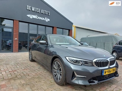 BMW 3-serie 330i High Executive