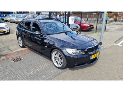 BMW 3-serie Touring 320i M- pakket *Airco*