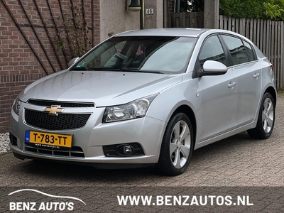 Chevrolet CRUZE 1.8 LTZ Automaat/Lederbek/Navi/PDC