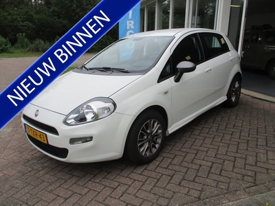 Fiat Punto Evo 0.9 TwinAir Young Schudt iets bij optrekken!