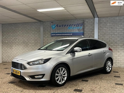 Ford Focus 1.0 Titanium , Keyless, Led, Navi, PDc, Cruise