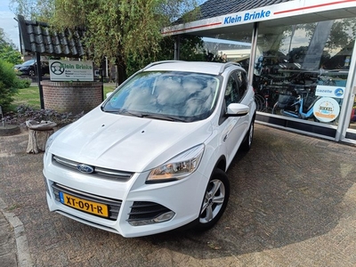 Ford Kuga 1.5 Trend //Parkeersensoren//Lm-velgen