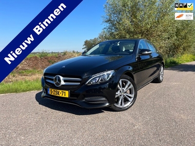 Mercedes-Benz C-klasse 400 4MATIC Prestige 333 PK /