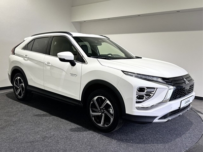 Mitsubishi Eclipse Cross 2.4 PHEV Intense+ Full LED 18