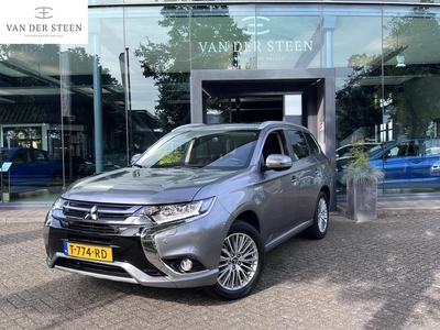 MITSUBISHI OUTLANDER 2.0 PHEV Instyle Schuifdak l Leder l Adap. Cruise l Stoel-Stuurwiel Verwarming | Rondom camerazicht l Dealer onderhouden | Afn. trekhaak