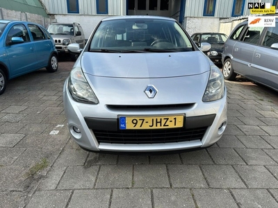 Renault Clio 1.2 TCe Sélection Business Sport