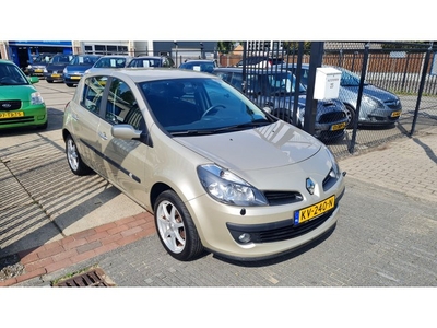 Renault Clio 1.4-16V Expression *airco*