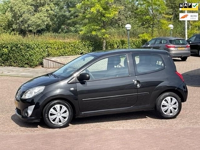 Renault Twingo 1.2-16V Authentique,bj.2011,kleur:zwart,NAP