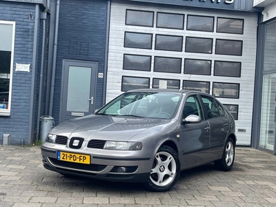 Seat Leon 1.8-20V Sport Clima Cruise NW APK