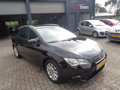 SEAT León ST 1.0 EcoTSI Style Connect Navi. LM velgen, PDC