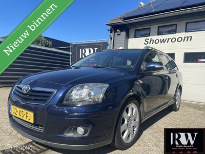 Toyota Avensis Wagon 2.4 VVTi Executive Business