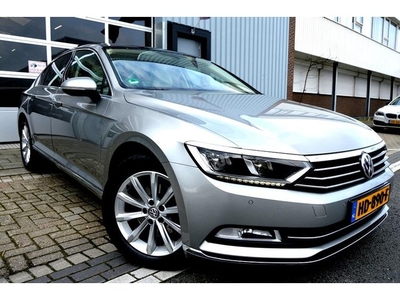 Volkswagen Passat 2.0 TDI Highline R CAM/XENON/LEER/NAV/PANO