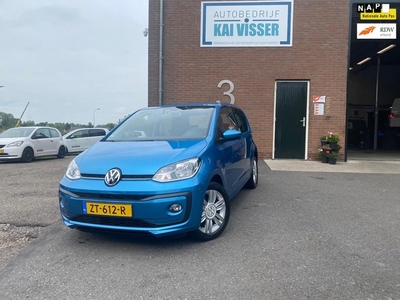 Volkswagen Up! 1.0 BMT high up! Pdc / 5Drs / cruise