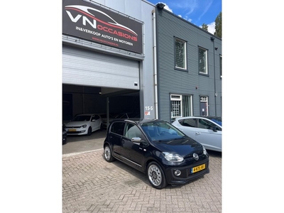 Volkswagen Up! 1.0 high up! BLACK UP BlueMotion 5 DEURS PDC