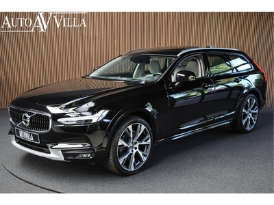 Volvo V90 Cross Country 2.0 T6 Pro ACC Lane Keeping