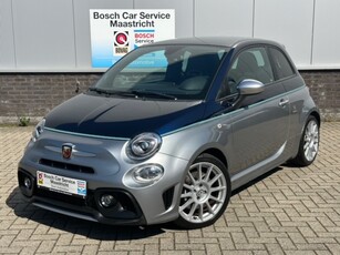 Abarth 595 1.4 T-Jet 695 RIVALE | Carbon | Competizione | 70th Anniversary | Carplay |180 PK Interesse, Proefrit? Bel of app met: 06-24 28 28 42