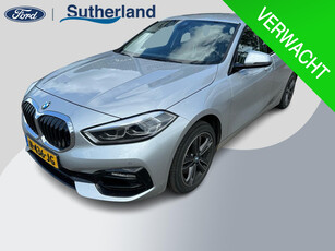 BMW 1-serie 118i Executive Edition 140pk Automaat | Digitale cock pit | Audio pakket | 17 inch