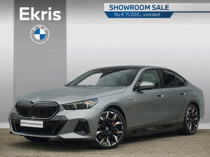 BMW 5 Serie Sedan 550e xDrive M Sport Pro Bowers & Wilkins / Panorama Dak / comfort Acces / Driving Assistant professional | Showroom Sale