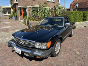 Mercedes-Benz SL-Klasse 560 SL