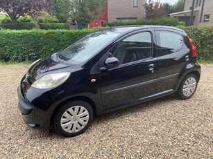 Peugeot 107 1.0-12V XS