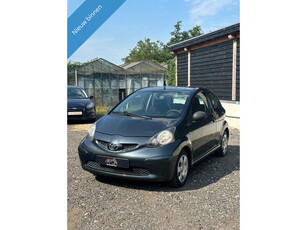 Toyota Aygo 1.0-12V Grote Scherm *Nette Staat*