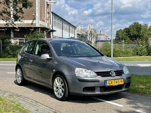 Volkswagen Golf 1.4 Trendline | Airco | LM Velgen | Nieuwe Distributieriem! | APK Nieuw