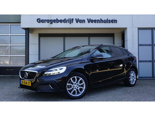 Volvo V40 Cross Country 1.5 T3 152pk Polar+ Luxury Pano.Dak Leder H&K 17inch A-Camera LED *NL auto* 52360km!