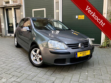 Volkswagen Golf 1.4 FSI Businessline | Airco | Sportvelgen