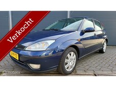 Ford Focus 1.6-16V Futura | 5-DRS | AIRCO | LEDER BEKL. |