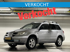 Mitsubishi Outlander 2.0 2WD Invite Plus - Apk 01/2023 - Airco - Trekhaak - NAP -