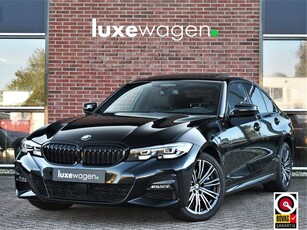 BMW 3-serie 330e M-Sport Pano ACC Harman/K Adp-onderstel