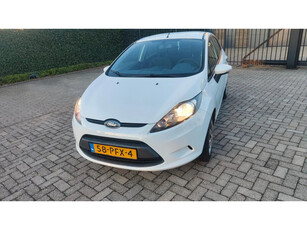 Ford Fiesta 1.2 Bj 2011 ECC Nw APK Nw Distributieriem