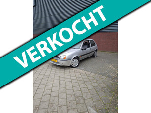 Ford Fiesta 1.3-16V Collection met APK en kleine beurt.