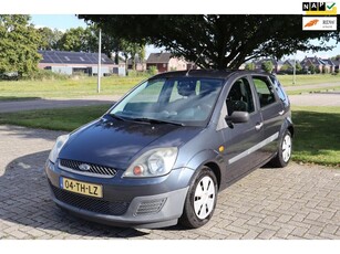 Ford Fiesta 1.3-8V Champion Airco 2006 Dealer onderhouden