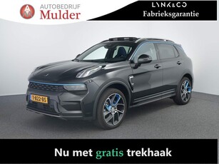 Lynk & Co 01 1.5 Trekhaak zwarte hemel Pano ACC