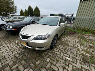 Mazda 3 1.6 Touringairco