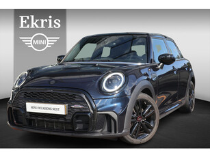 MINI 5-deurs Cooper | John Cooper Works uitvoering | Comfort Plus Pakket | Driving Assistant