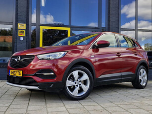 Opel Grandland X 1.2 Turbo Innovation | Automaat | Parkeer Camera | Parkeer Sensoren | Stuur- en Stoelverwarming | Cruise Control