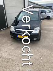 Opel Meriva 1.4-16V Cosmo