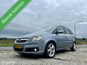 Opel Zafira 2.2 Cosmo, BJ 2005, Navi, APK Okt 2025, Trekhaak