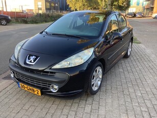 Peugeot 207 XS luxe uitvoering