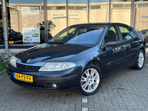 Renault Laguna 1.8-16V Tech Road