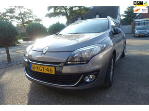 Renault Mégane Estate 1.5 dCi/export/ Bose /trekhaak/clima/bose/