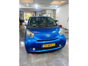 Toyota IQ 1.0 VVTi AUT Clima Keyless LMV Leer Dealer OH!