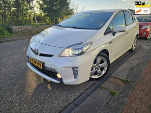 Toyota Prius 1.8 Plug-in Executive Business GARANTIE