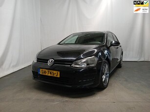 Volkswagen Golf 1.6 TDI Comfortline - Rechter Zijschade