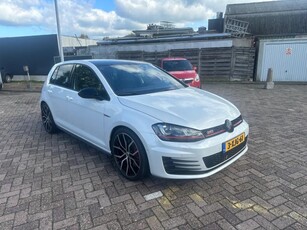 Volkswagen Golf 2.0 GTI performance