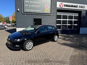 Volkswagen Polo 1.0 TSI Highline met Navi en van 1e eigenaar